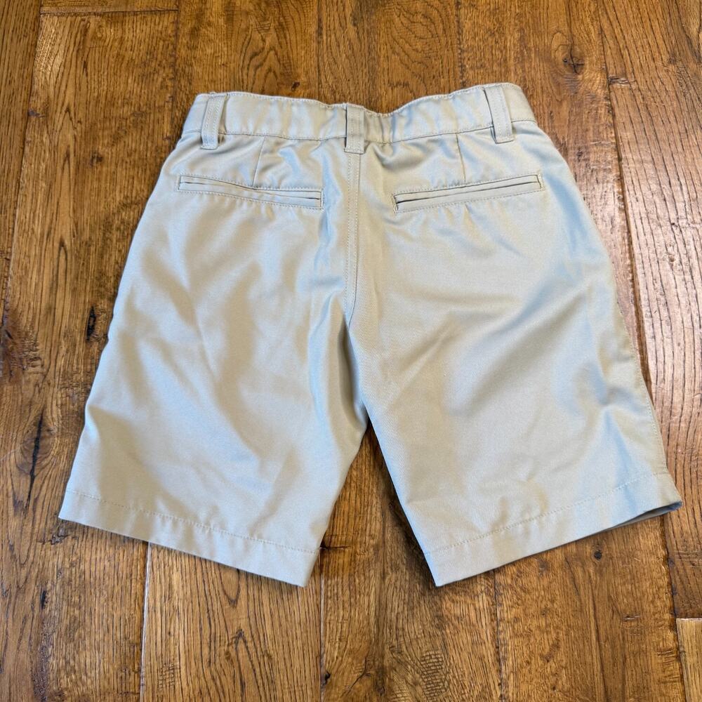 Lot of 6 Boys Summer Clothing Sz 6 Shirts, Shorts, Camo, Shark, SONIC, Sirenhead - Picture 9 of 13